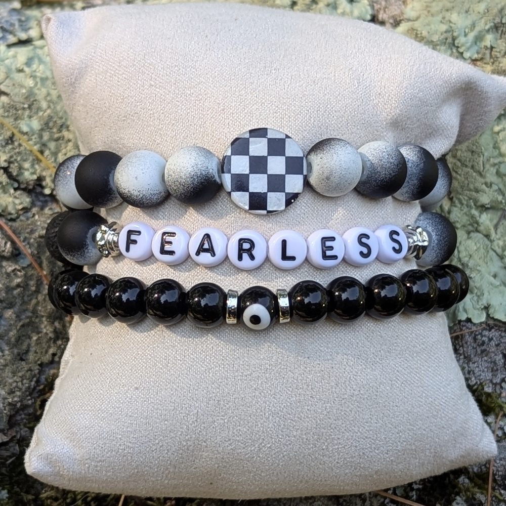 Black and White Beaded Bracelet Set